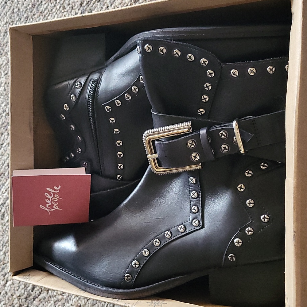 Free People Billy Boot -Black 9.5